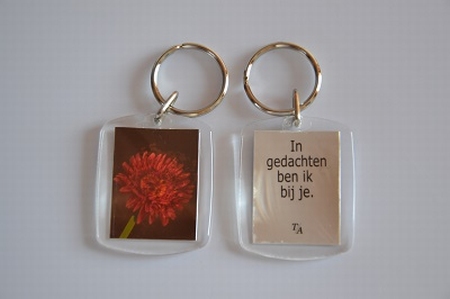 Sleutelhanger Y/D 012: Bij je - Gerbera